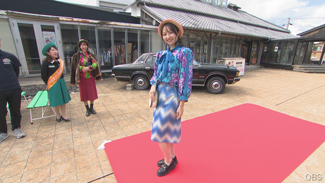 ② (7)